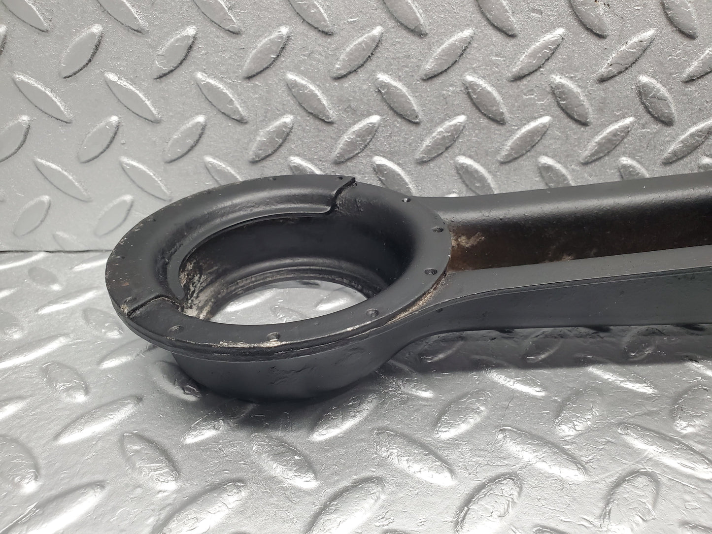 1909 Mercedes-Benz W120 Ponton Rear Axle Spring Coil Mount Right