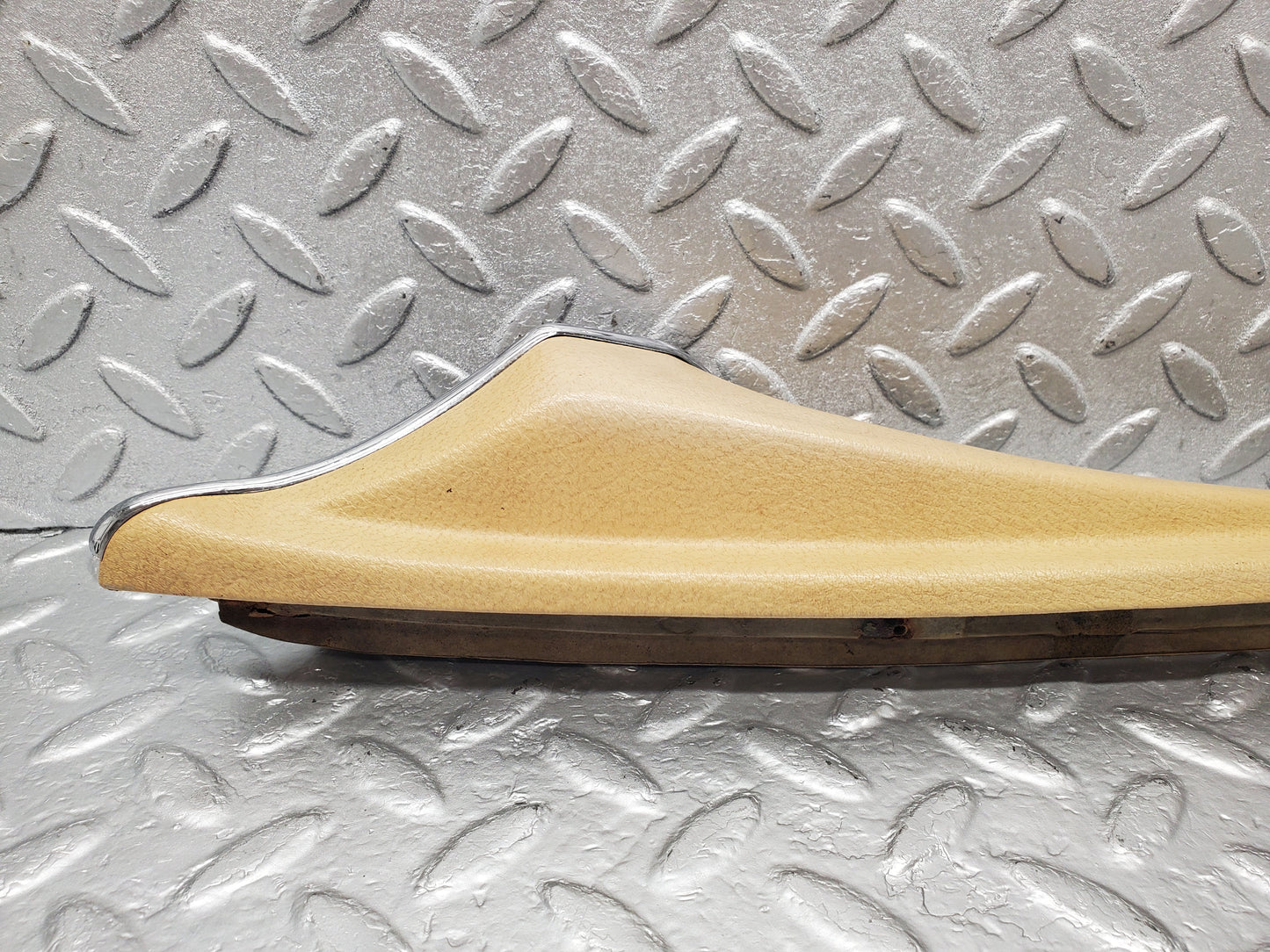 1914 Mercedes-Benz W116 350SE Rear Right Door Trim Interior Beige