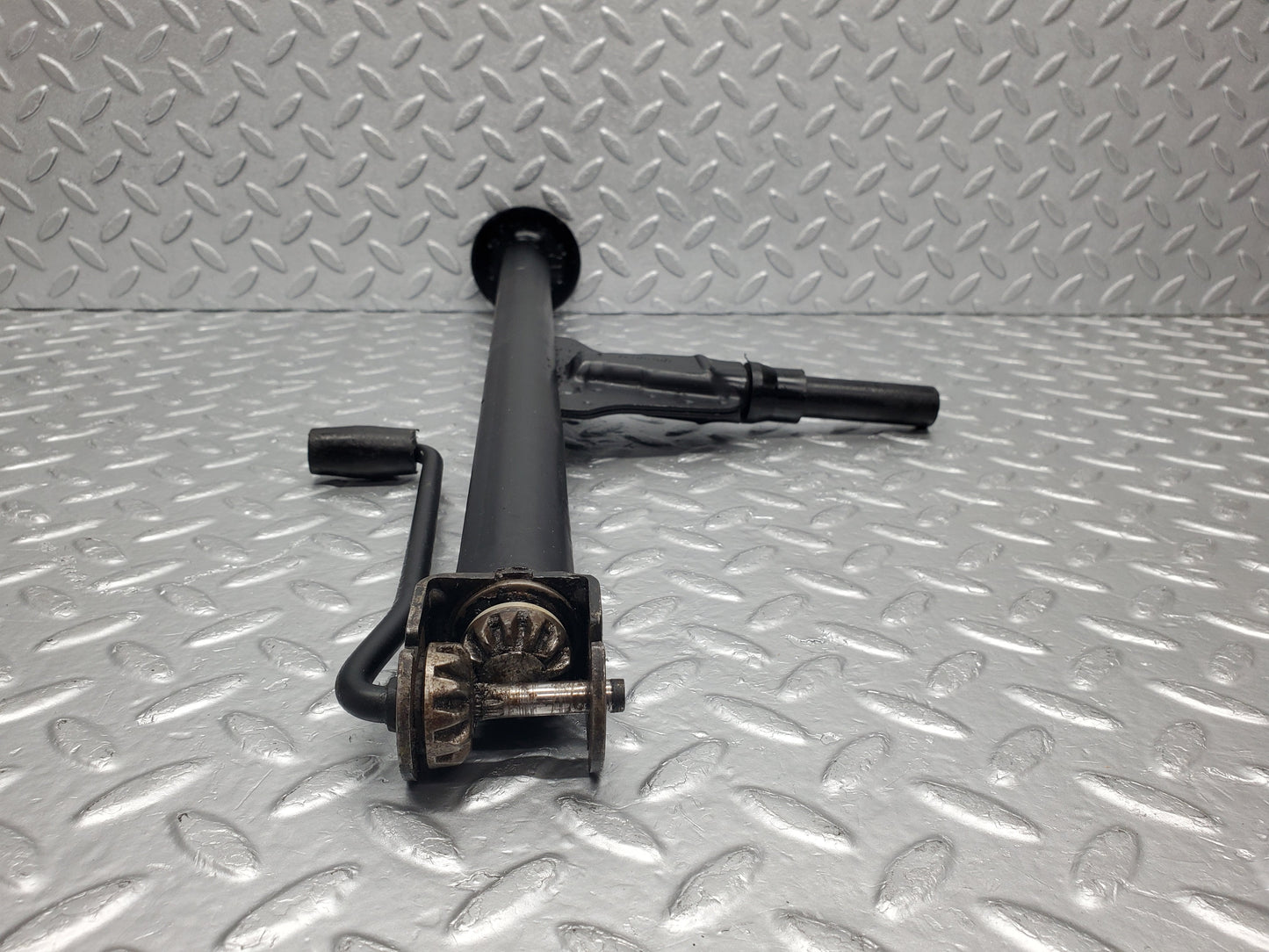 1958 Mercedes-Benz W123 230E Car Jack 1235830715