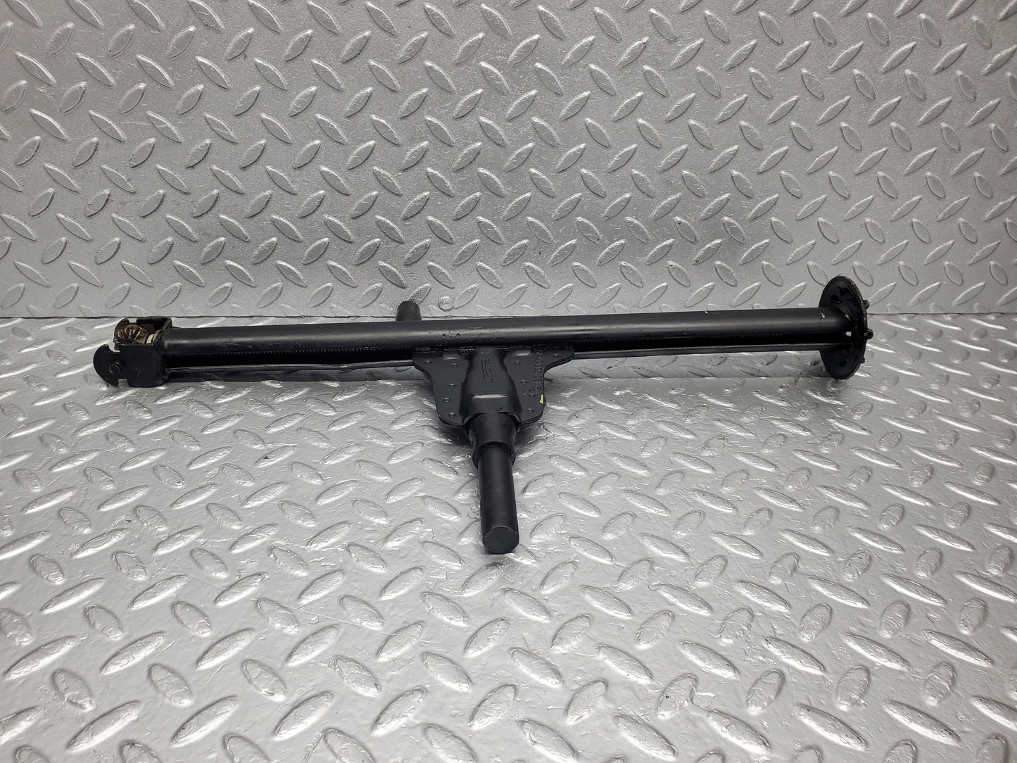 1958 Mercedes-Benz W123 230E Car Jack 1235830715