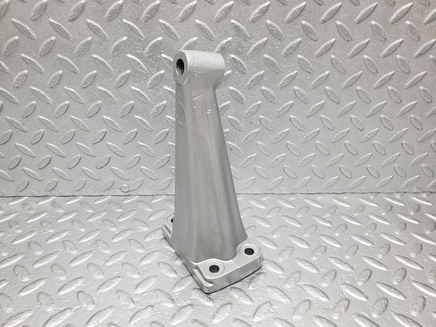 2010 Mercedes-Benz W108 280SE Engine Mount Holder Right 1802232504