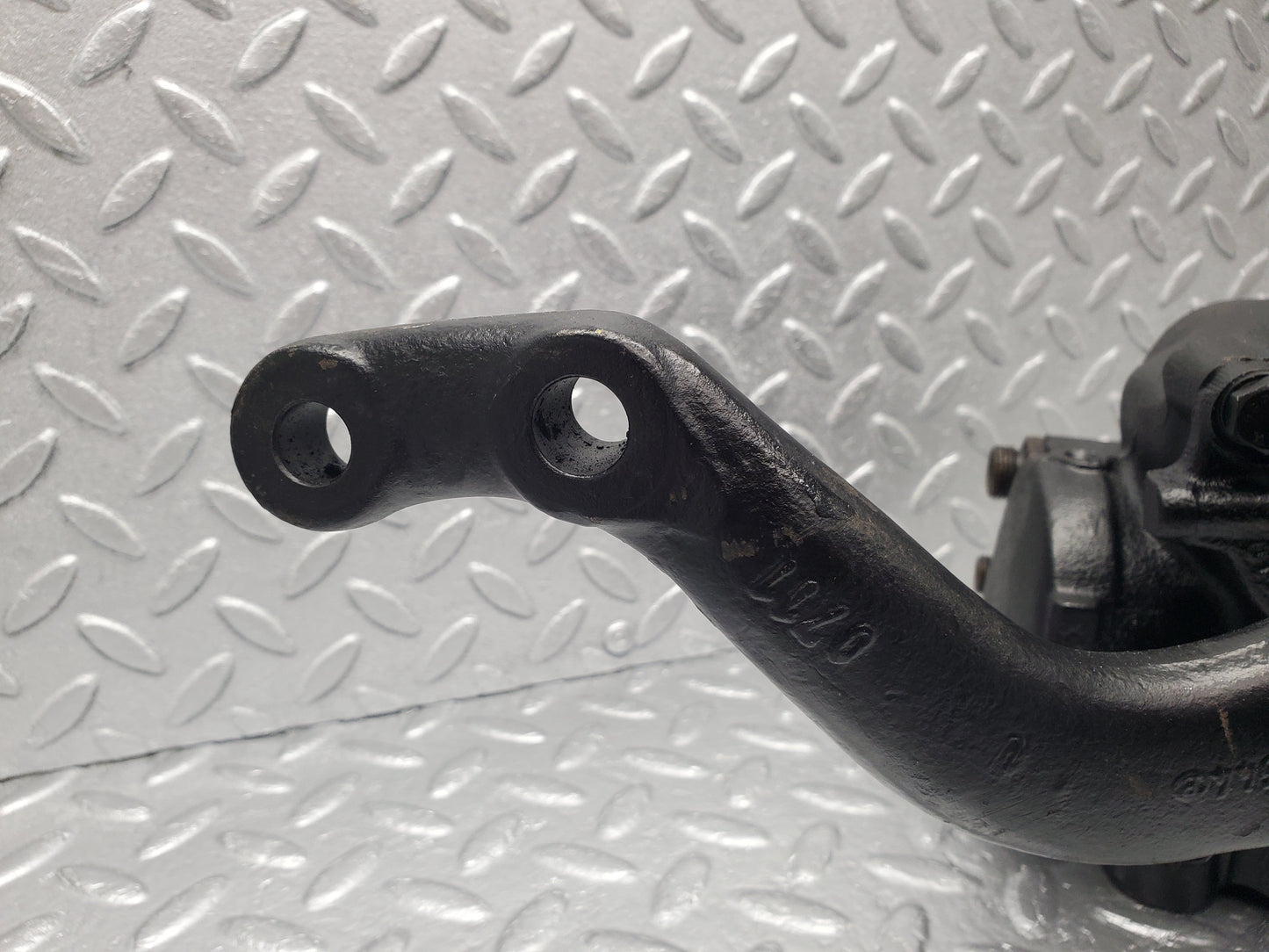 2041 Mercedes-Benz C107 350SLC Coupe Steering Box Steering Rack 1074610601