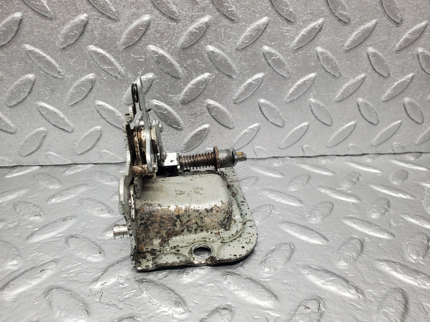 2054 Mercedes-Benz W105 219 Ponton Door Lock Rear Right BOMORO
