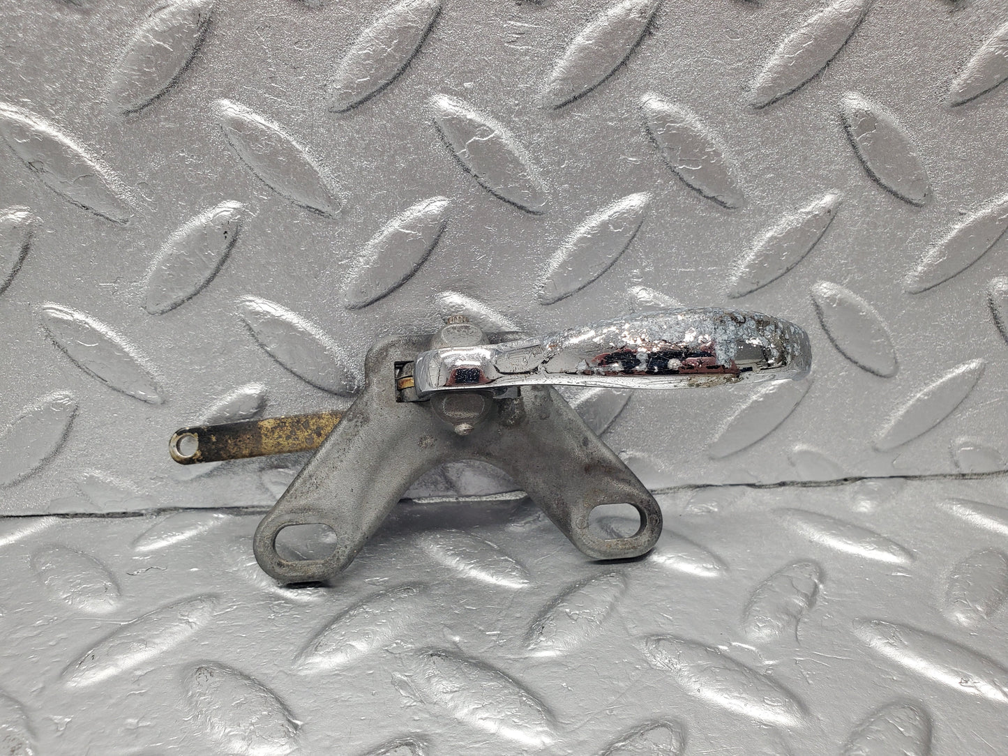 2061 Mercedes-Benz W105 219 Ponton Interior Door Handle Front Left