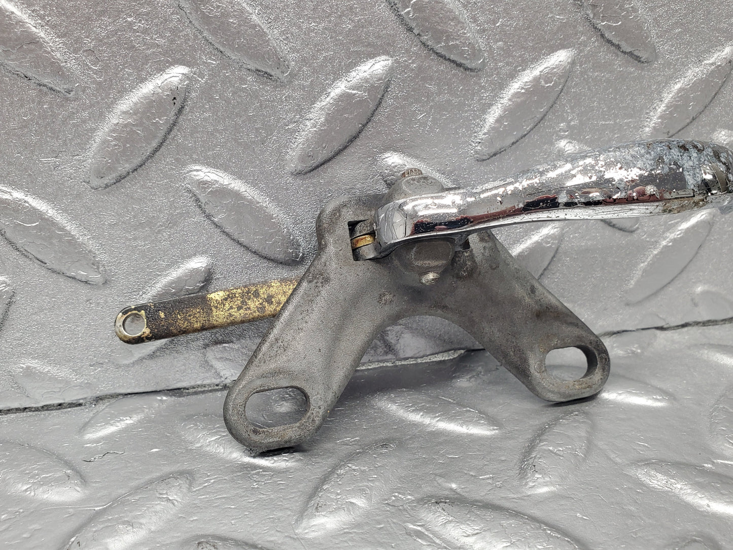 2061 Mercedes-Benz W105 219 Ponton Interior Door Handle Front Left