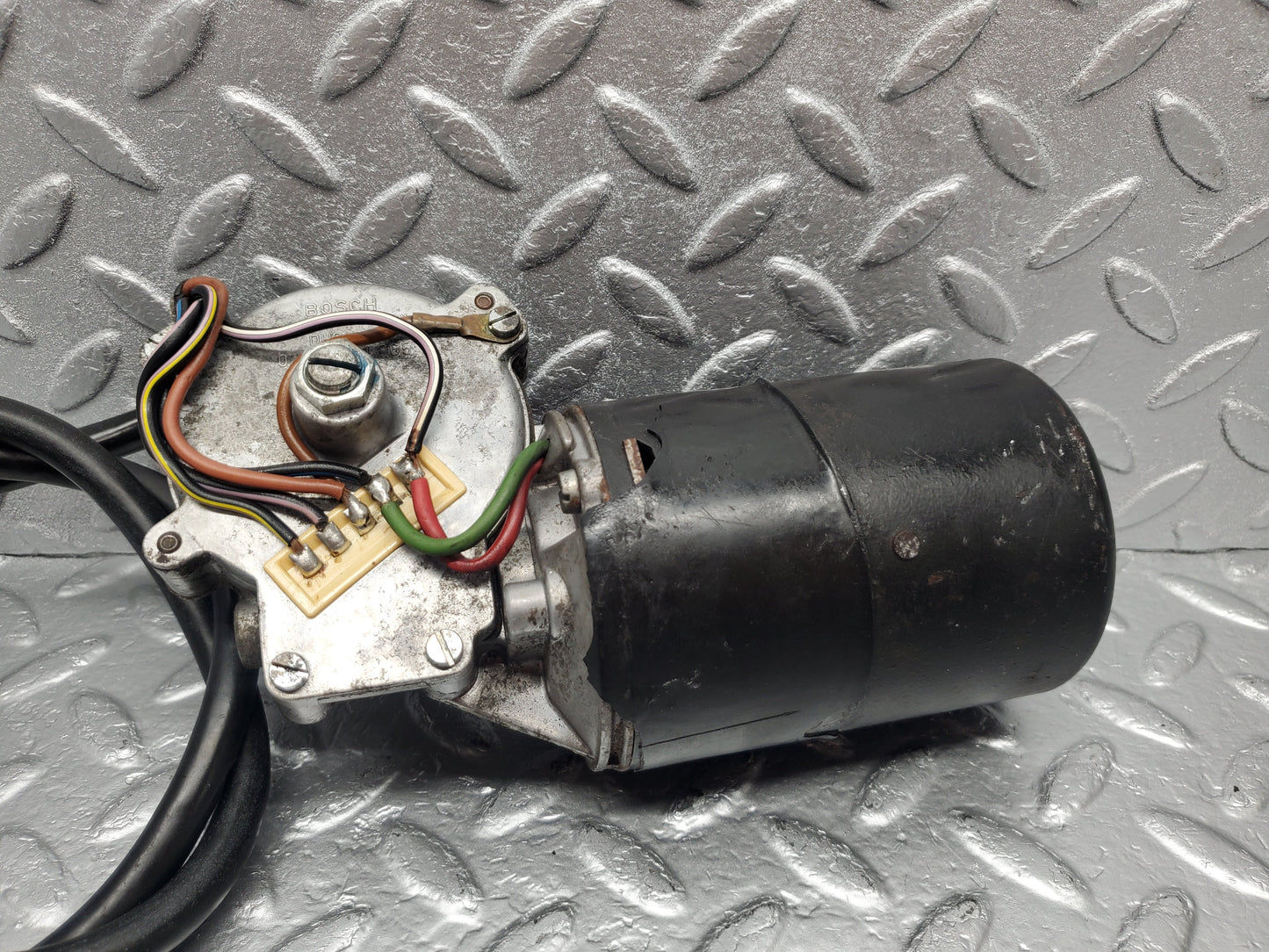 1997 Mercedes-Benz W116 350SE Wiper Motor Bosch 0390341065