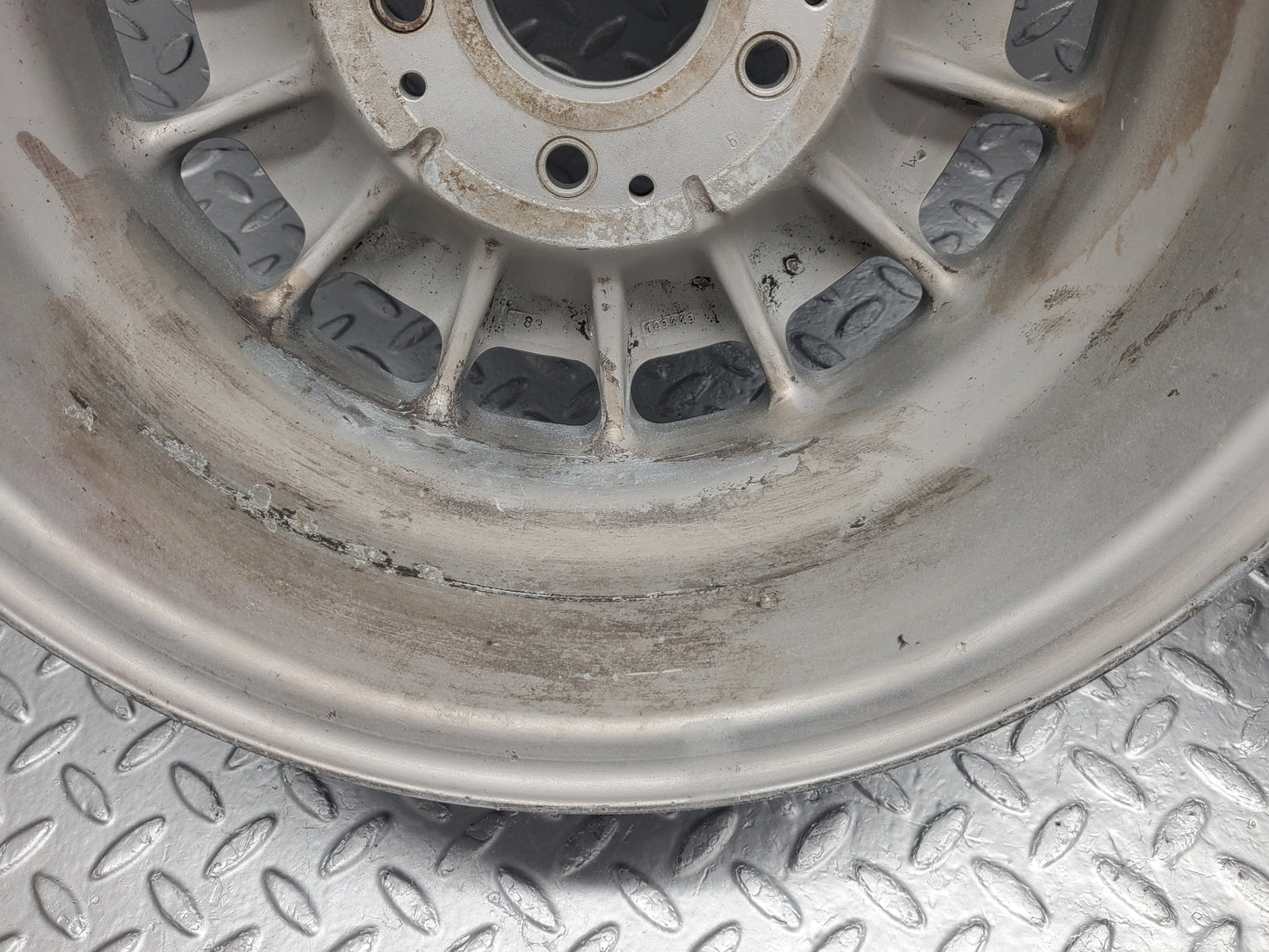 12115 Mercedes-Benz Alloy Wheel Set Mexican Hat 6.5Jx14H2 ET30 1264002102 1084001002