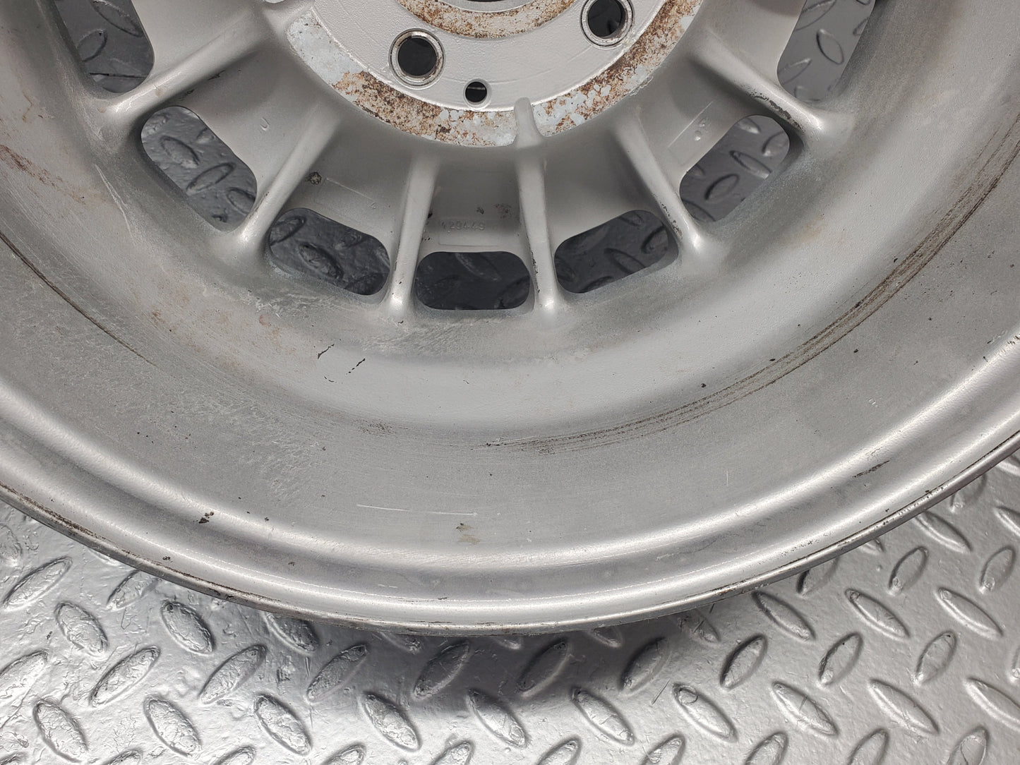 12115 Mercedes-Benz Alloy Wheel Set Mexican Hat 6.5Jx14H2 ET30 1264002102 1084001002