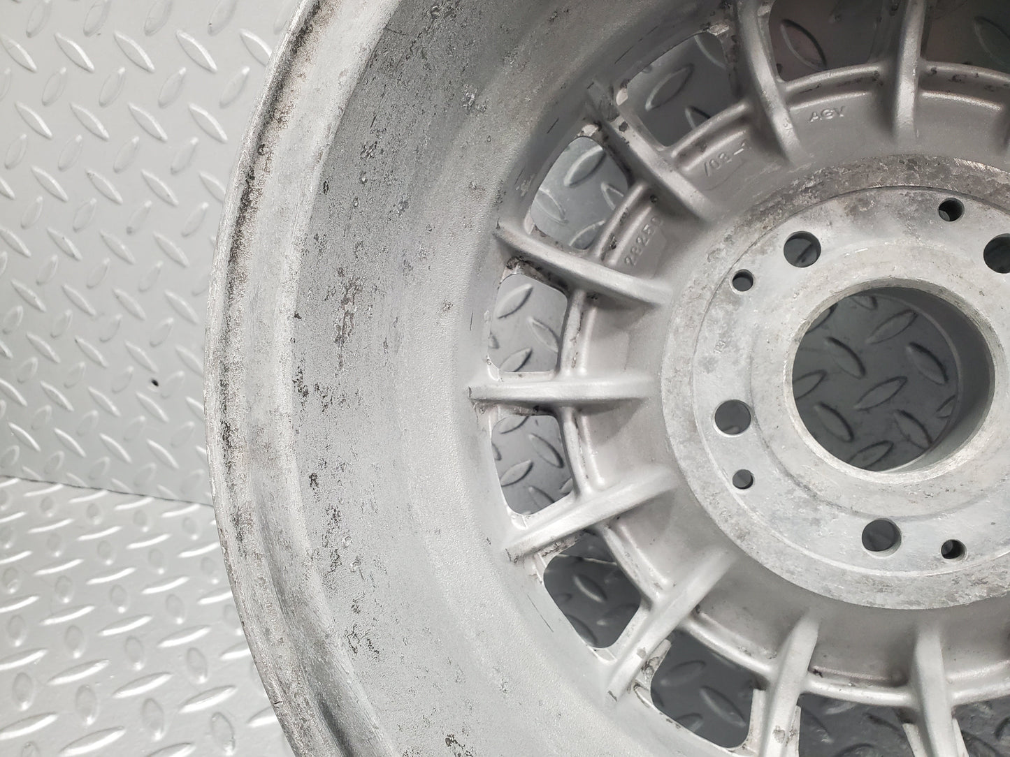 28193 Mercedes-Benz Alloy Wheel Set Mexican Hat Intra 6Jx14H2 ET30