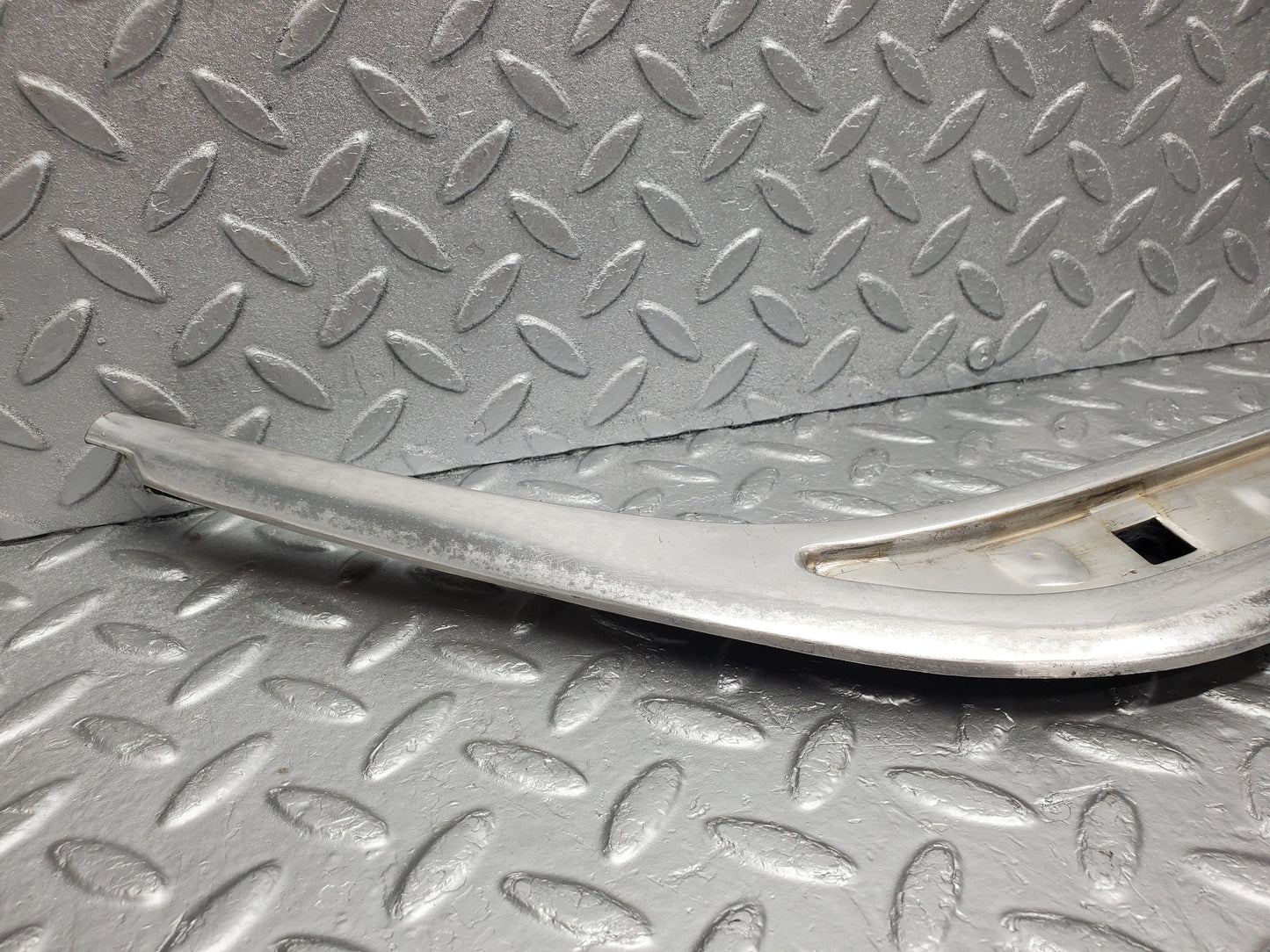 2168 Mercedes-Benz W116 350SE Front Left A Pillar Chrome Moulding Trim