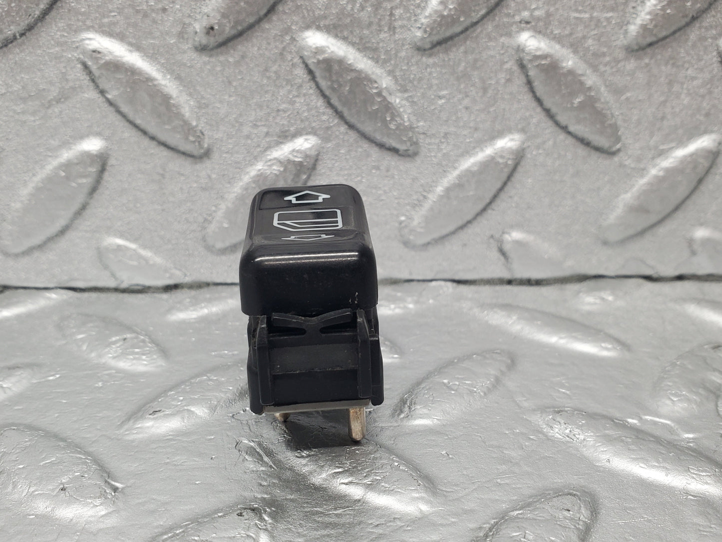 22605 Mercedes-Benz C124 E220 Electric Window Switch Right Side 1248209010