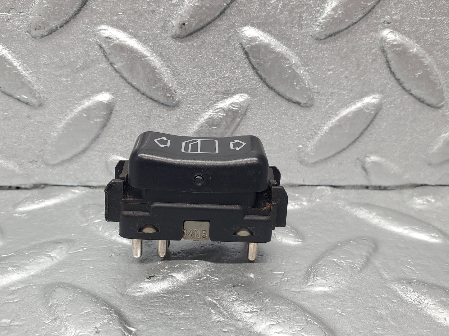 22606 Mercedes-Benz C124 E220 Electric Window Switch Right Side 1248209010