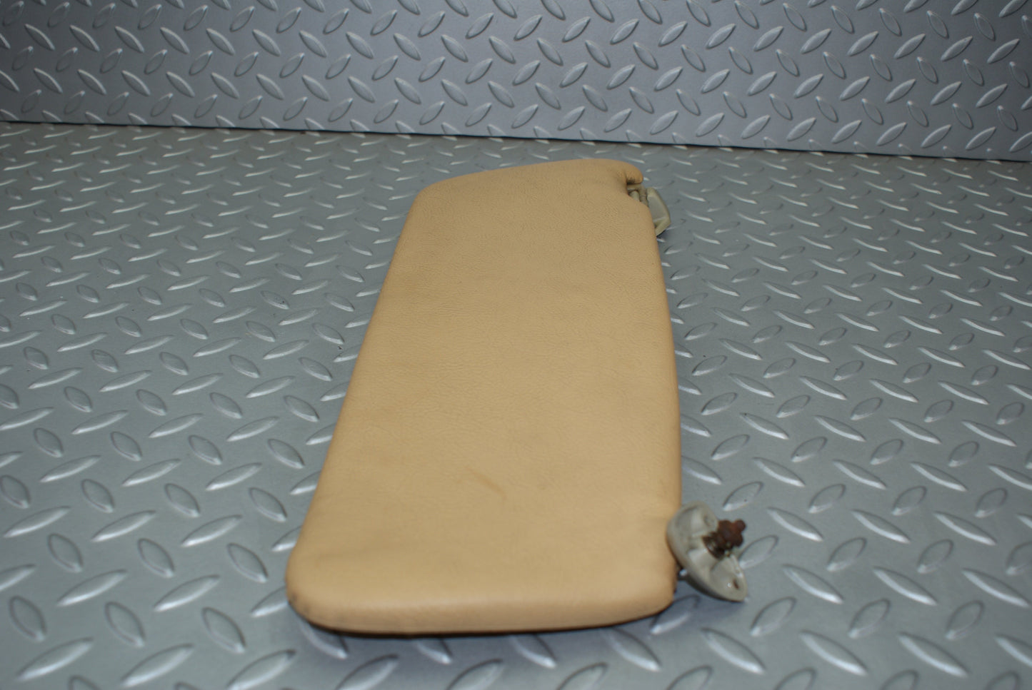 3166 Mercedes-Benz W115 220D Sun Visor Beige Right Driver Side