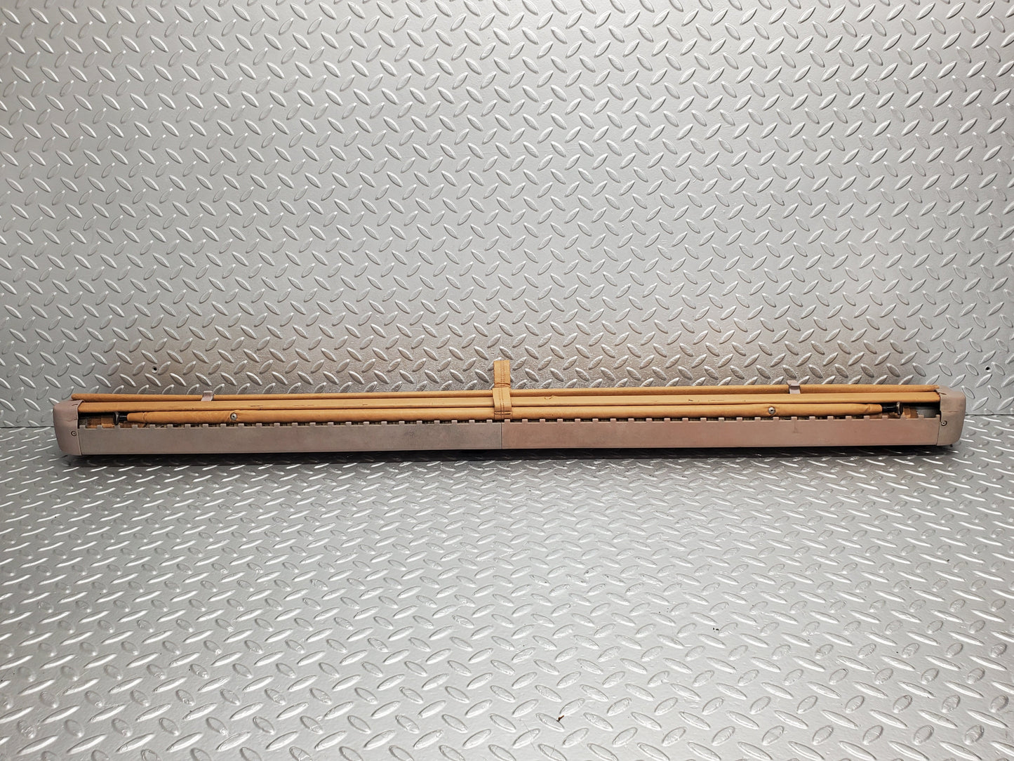 48772 Mercedes-Benz S123 Wagon Trunk Roll Compartment Cover Palomino