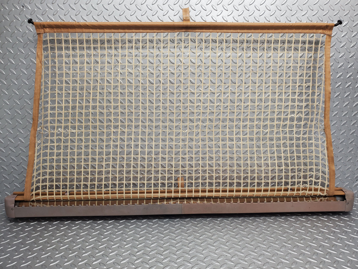 48772 Mercedes-Benz S123 Wagon Trunk Roll Compartment Cover Palomino