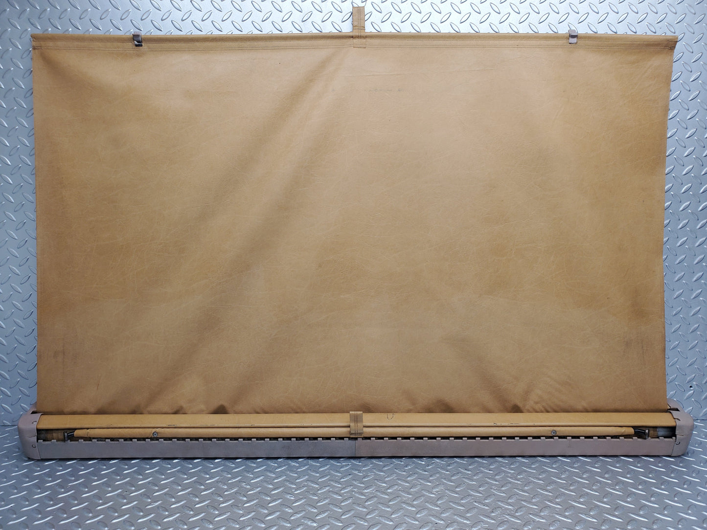48772 Mercedes-Benz S123 Wagon Trunk Roll Compartment Cover Palomino