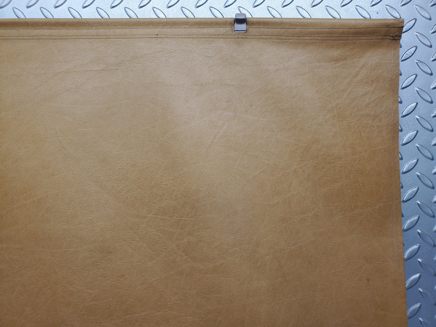 48772 Mercedes-Benz S123 Wagon Trunk Roll Compartment Cover Palomino