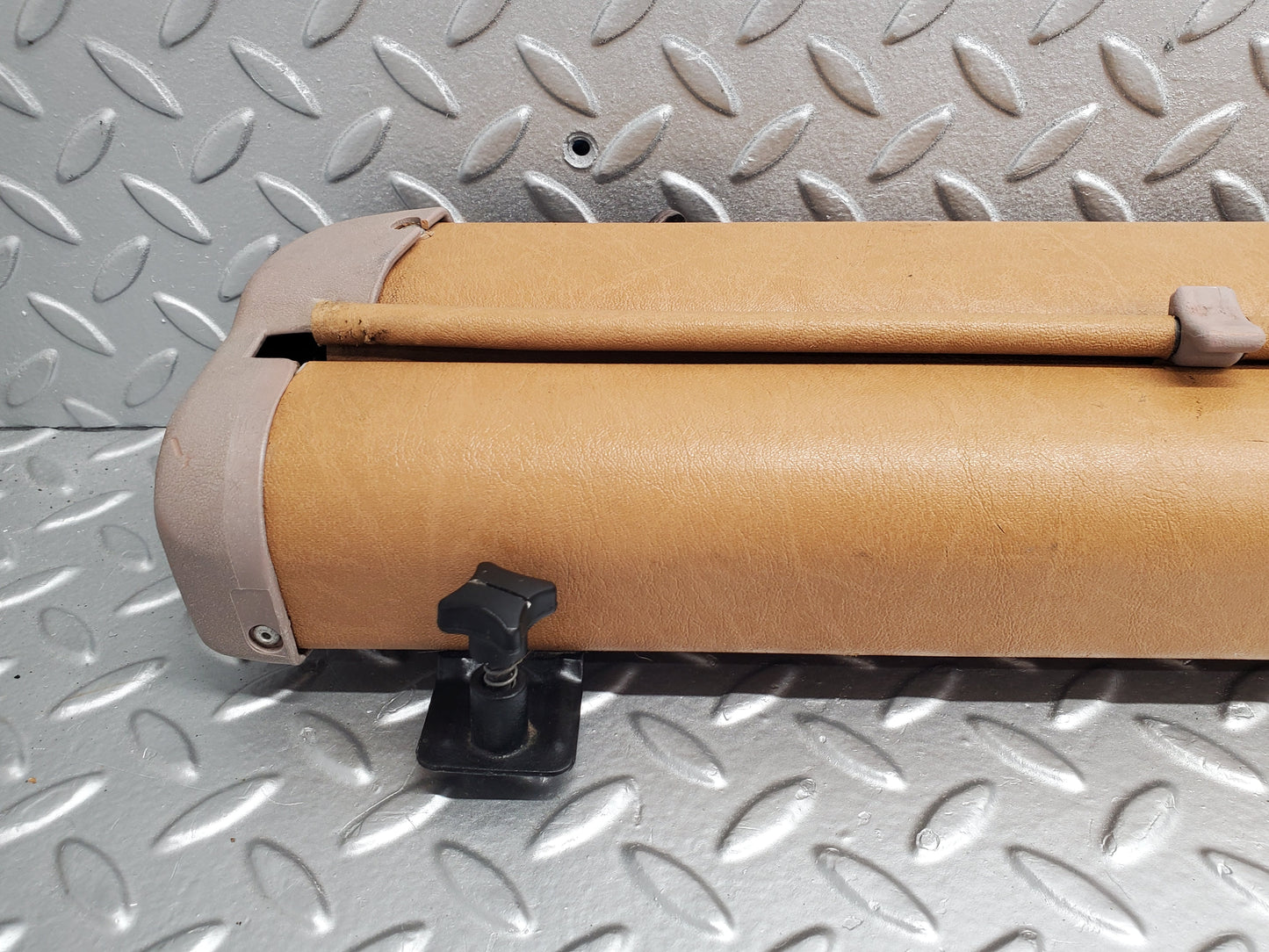 48772 Mercedes-Benz S123 Wagon Trunk Roll Compartment Cover Palomino