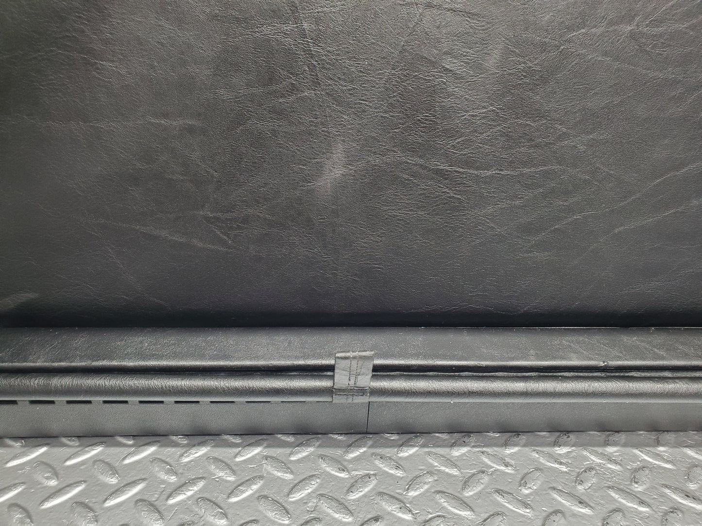 48773 Mercedes-Benz S123 Wagon Trunk Roll Compartment Cover Black