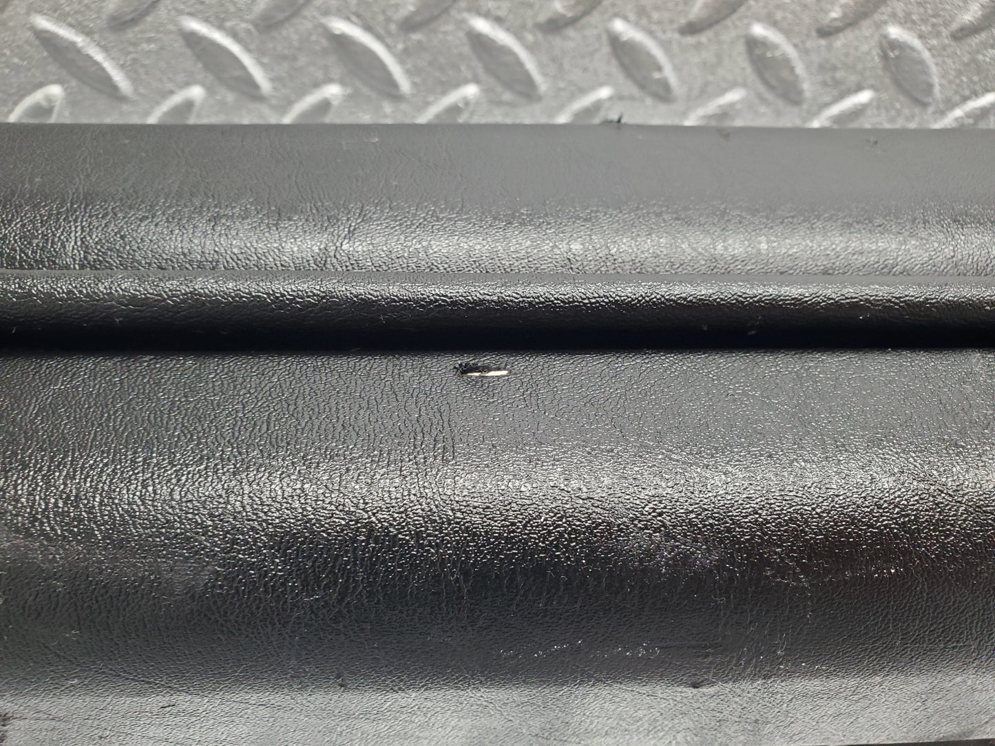 48773 Mercedes-Benz S123 Wagon Trunk Roll Compartment Cover Black