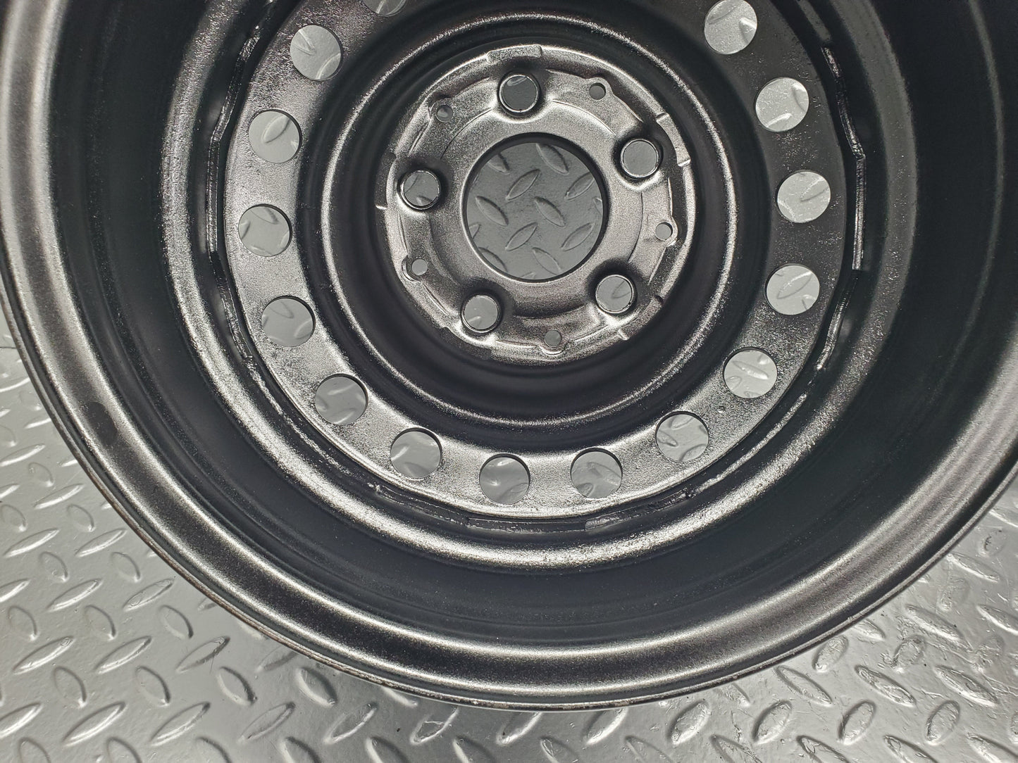 48905 Mercedes-Benz Steel Wheel Set 6Jx14H2 ET30 1234001602