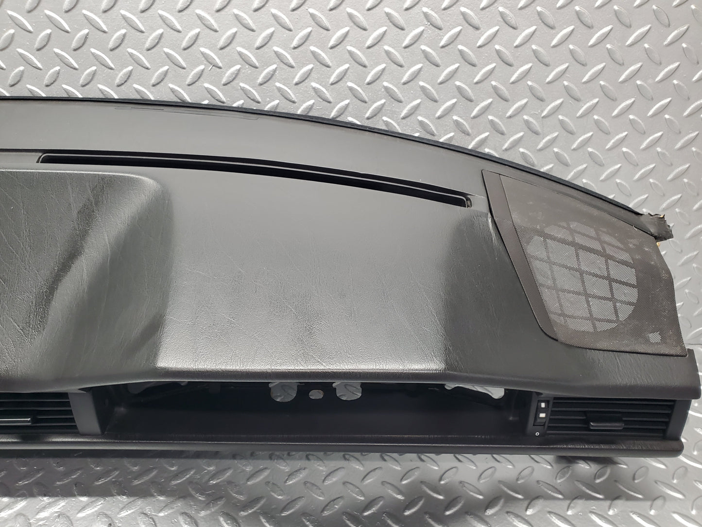 49402 Mercedes-Benz A124 320E Cabriolet Dashboard Black 1246890116