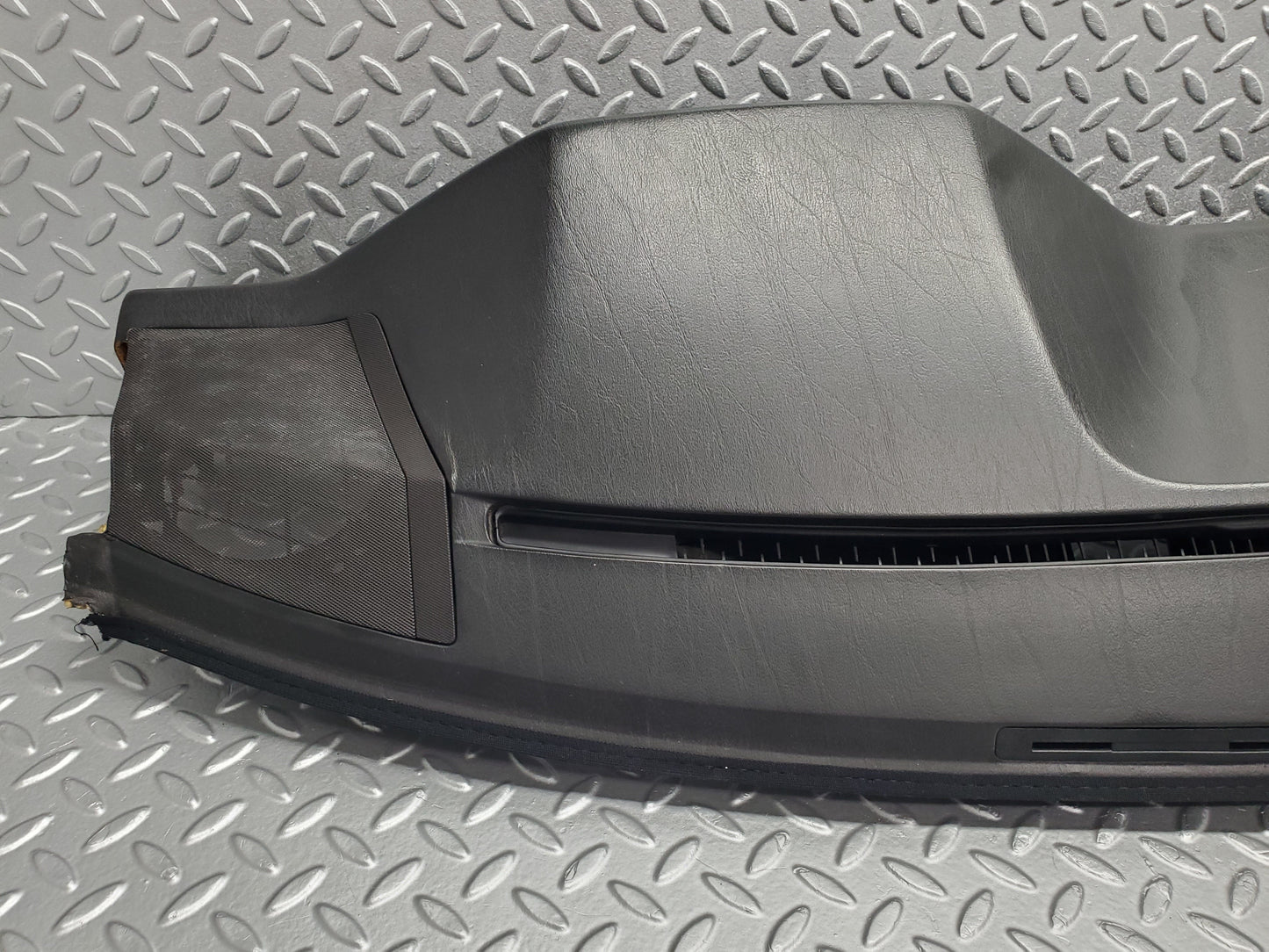 49402 Mercedes-Benz A124 320E Cabriolet Dashboard Black 1246890116