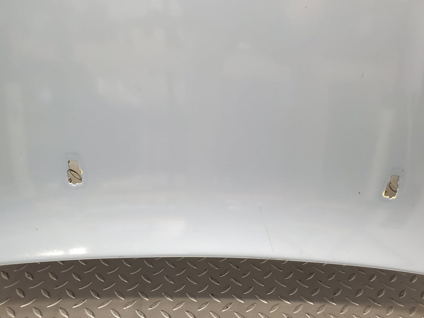 49457 Mercedes-Benz W124 Bonnet
