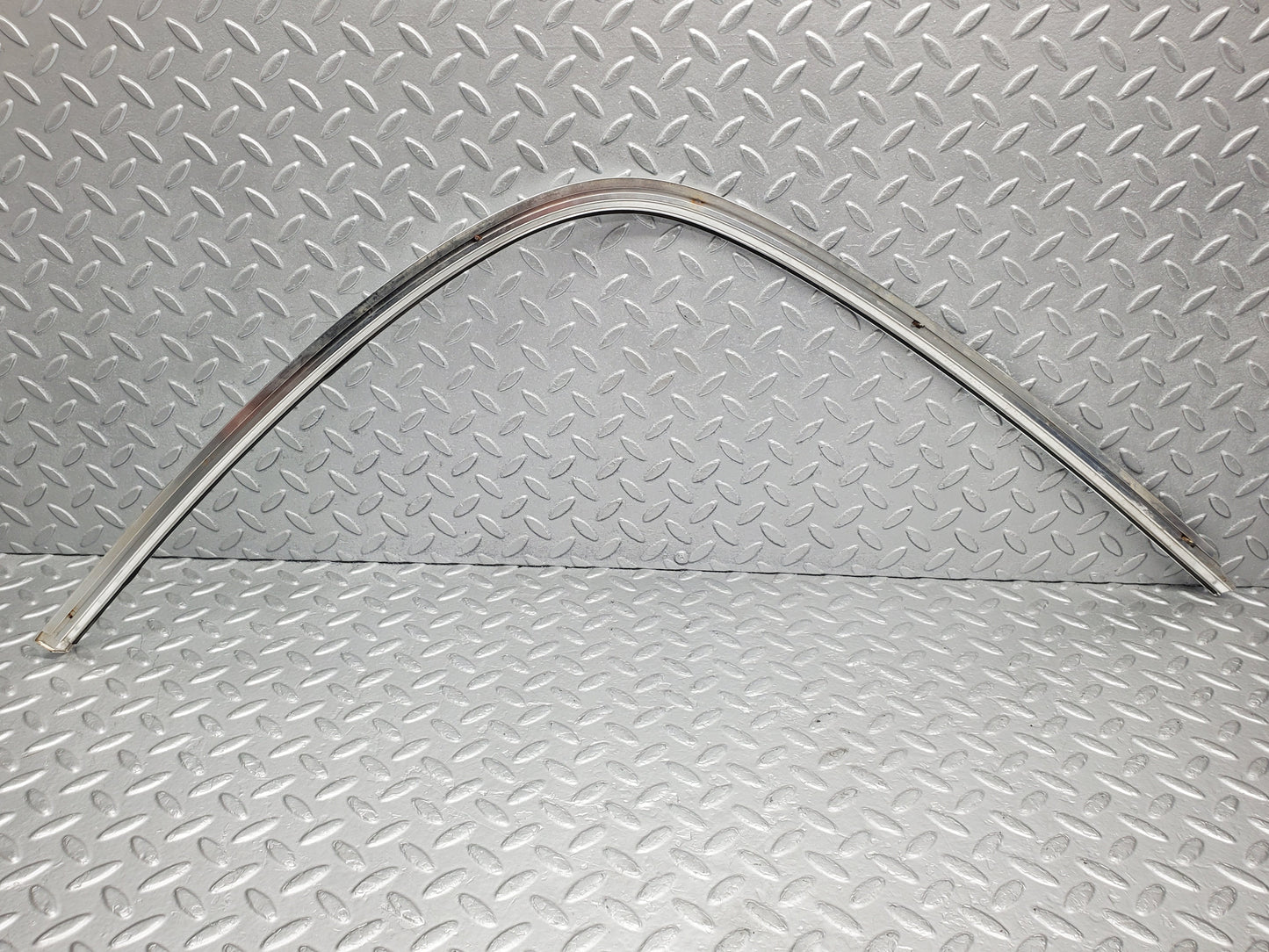 49662 Mercedes-Benz R107 Soft Top Cover Chrome Trim