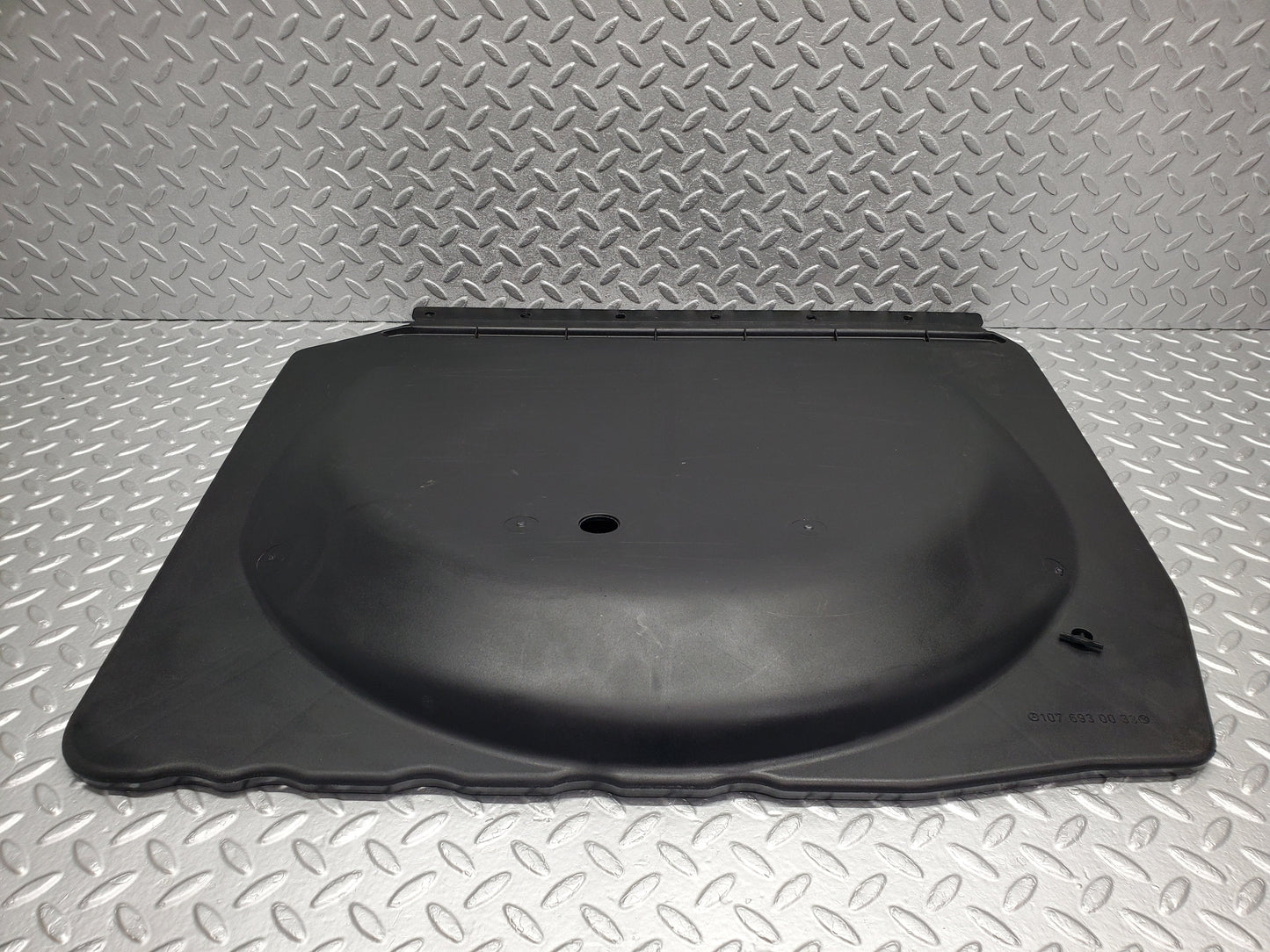 49873 Mercedes-Benz R107 380SL Spare Wheel Cover 1076930033 1236930014