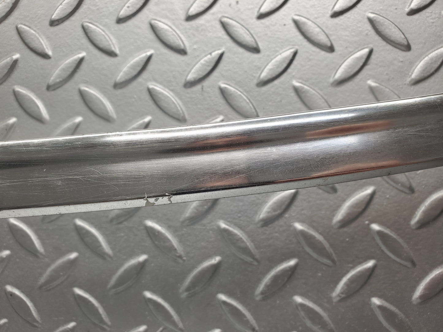49913 Mercedes-Benz R107 380SL Front Windscreen Chrome Frame