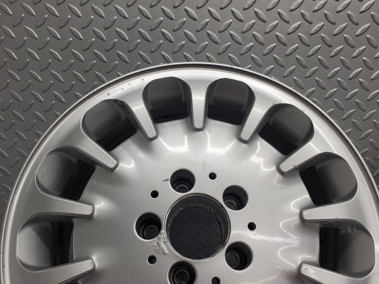 50187 Mercedes-Benz Alloy Wheel Set 7.5/2Jx16 H2 ET42 2114014402