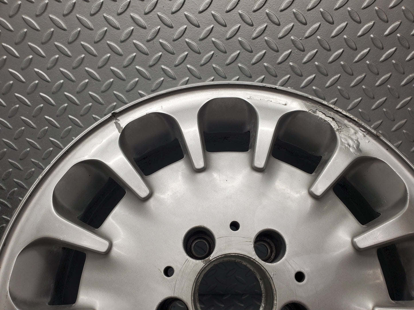 50187 Mercedes-Benz Alloy Wheel Set 7.5/2Jx16 H2 ET42 2114014402