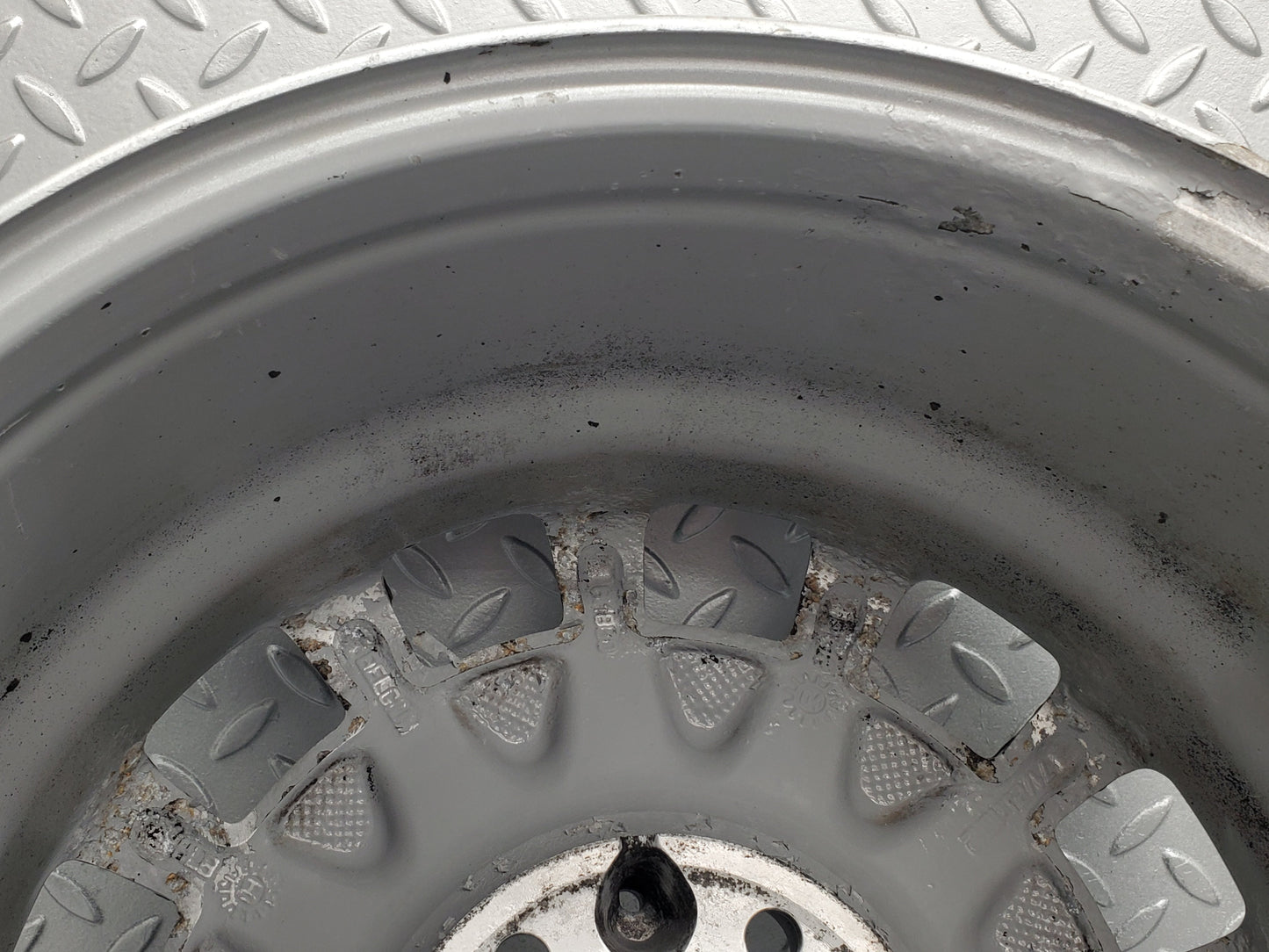 50187 Mercedes-Benz Alloy Wheel Set 7.5/2Jx16 H2 ET42 2114014402
