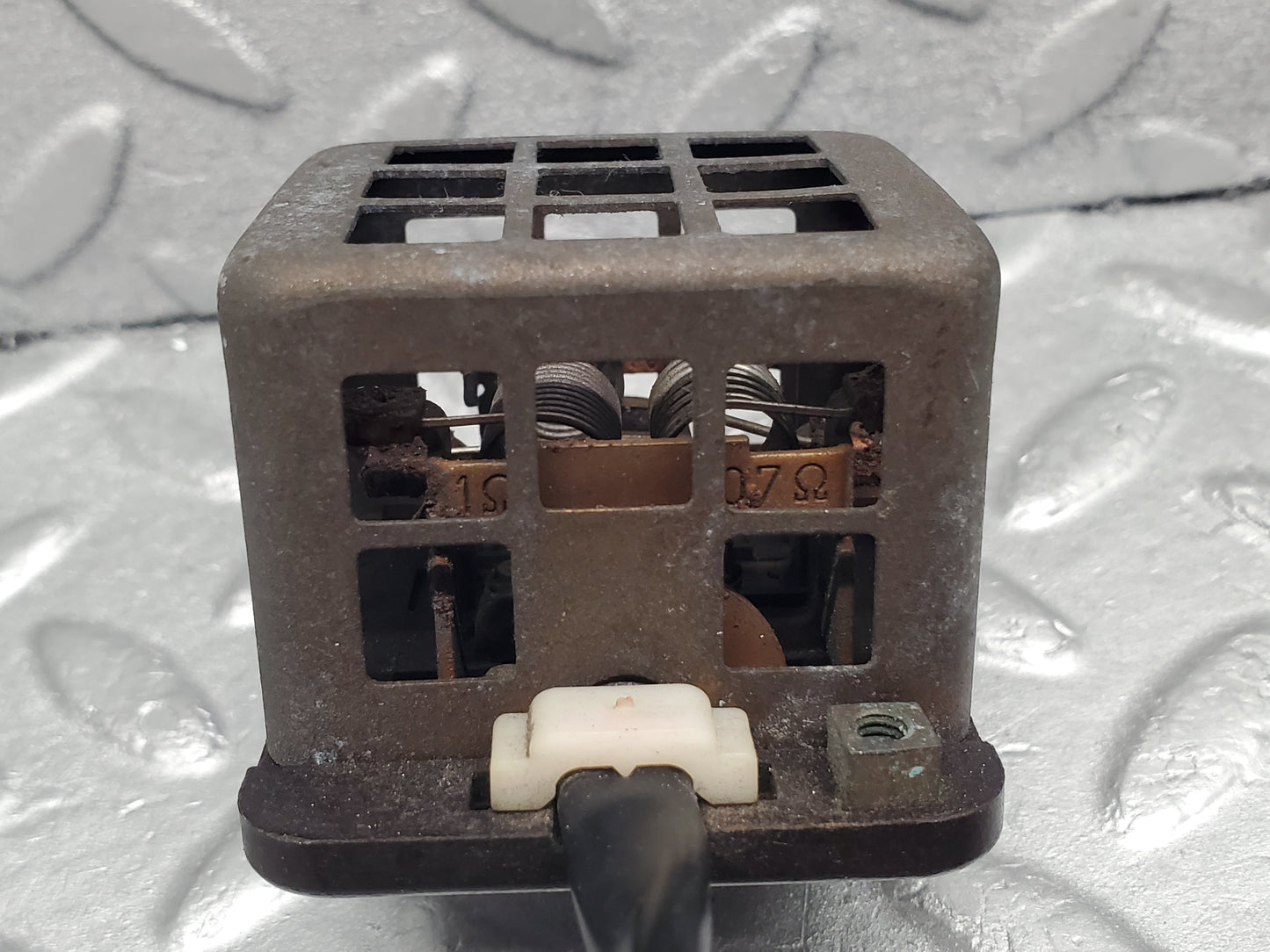 50370 Mercedes-Benz R107 380SL Heater Blower Resistor