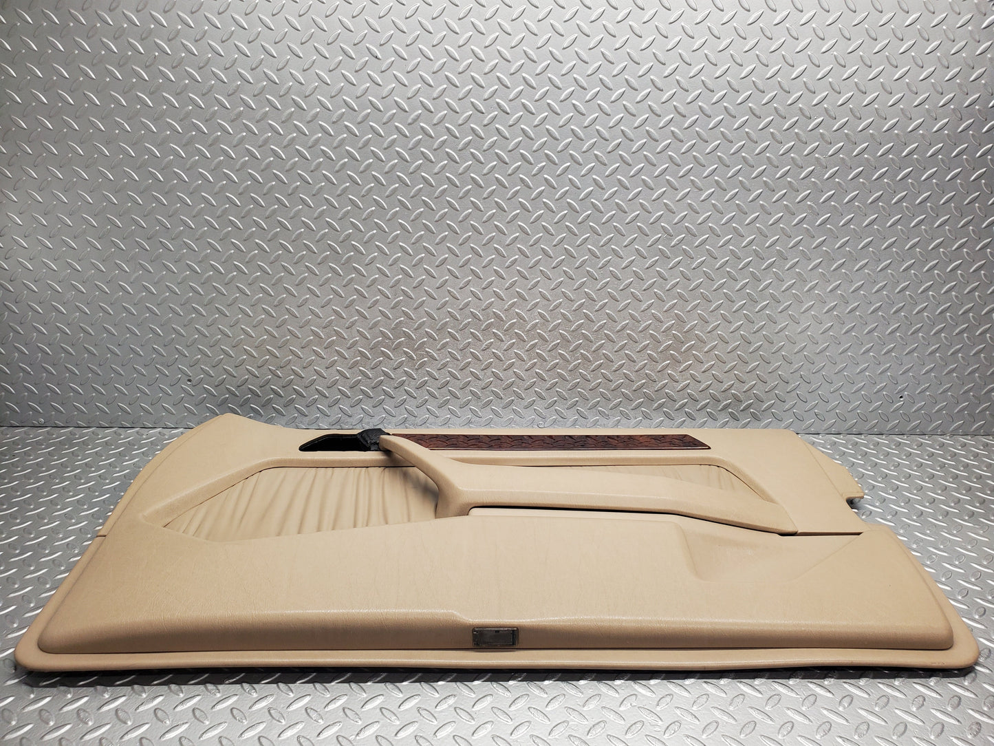 51989 Mercedes-Benz A124 320E Cabriolet Right Door Card Beige 1247271670