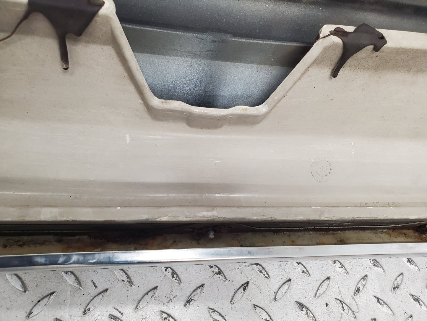 52728 Mercedes-Benz C126 500SEC Coupe Rear Bumper 1268850605