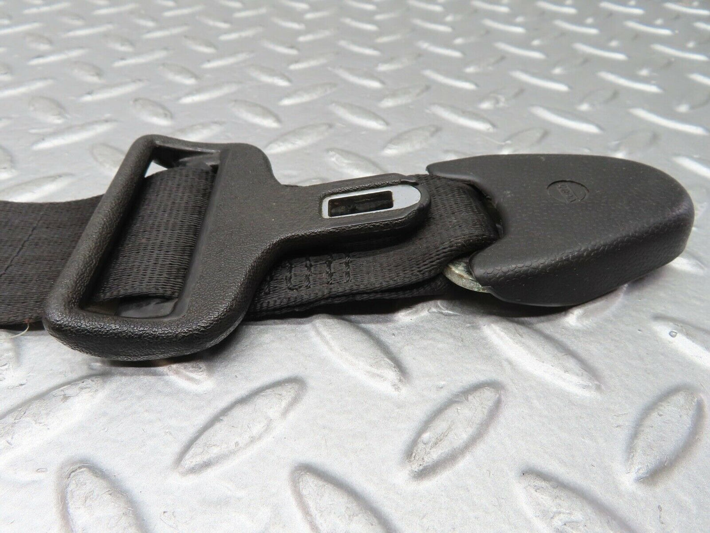 21239 Mercedes-Benz W123 230E Front Right Seat Belt 1238602686