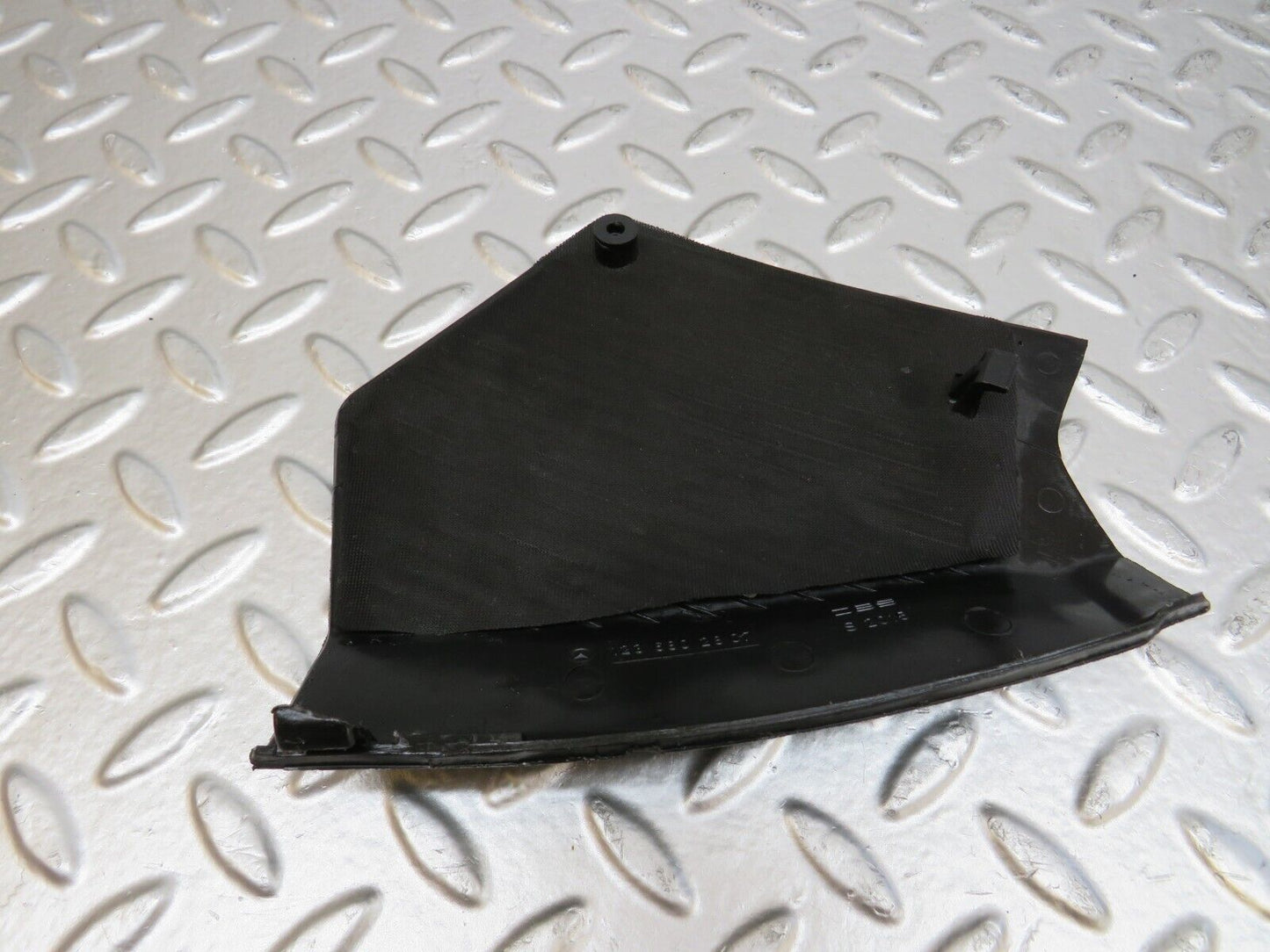 25408 Mercedes-Benz W123 200 Front Right Speaker Cover 1236802807