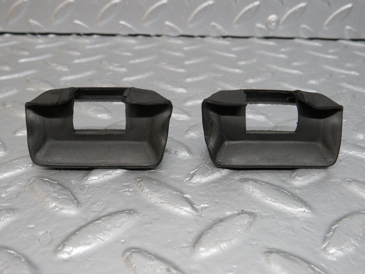 39767 Mercedes-Benz R129 320SL Coupe Door Check Strap Rubber Seal 2x 2017270430