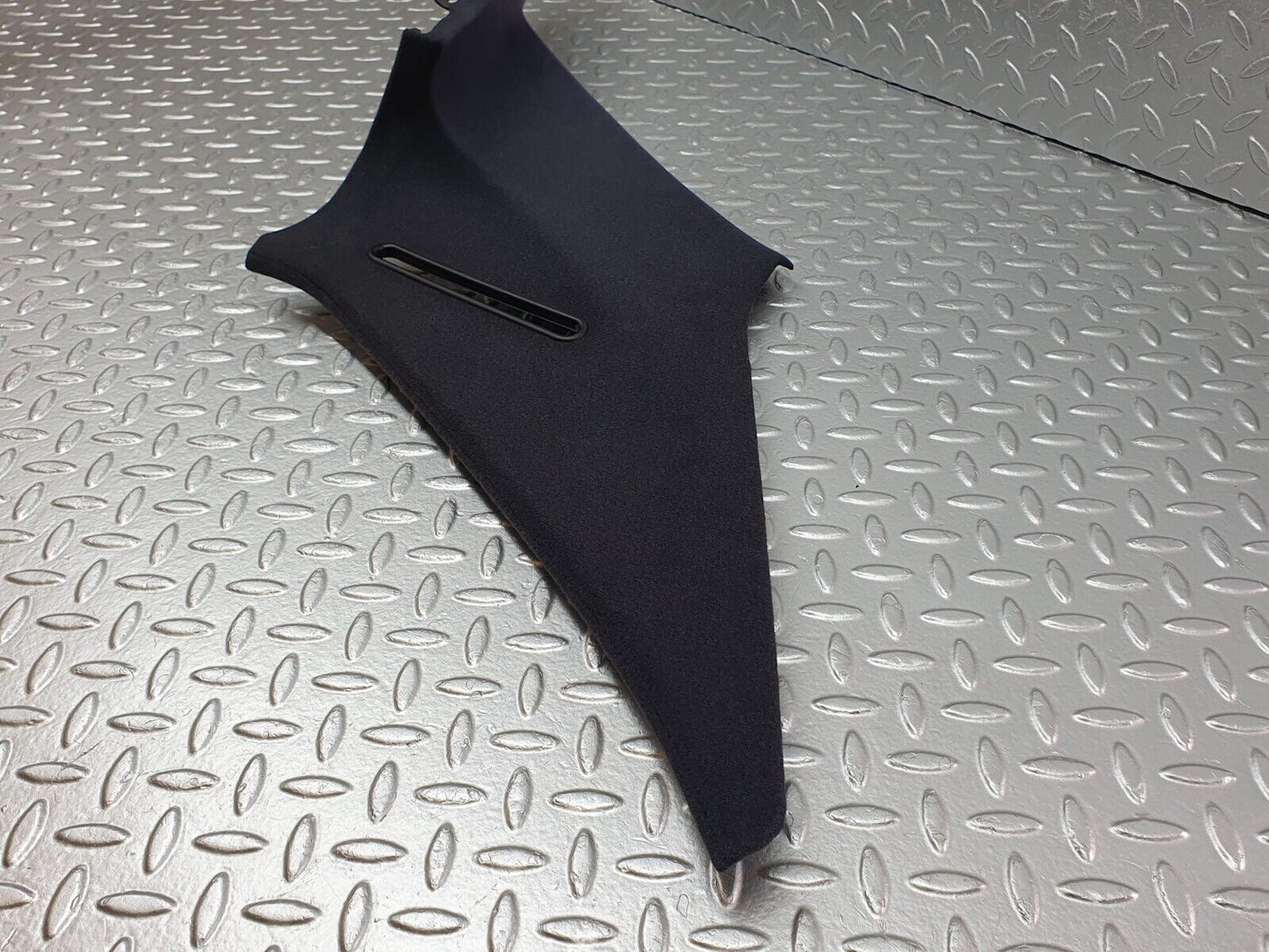 41758 Mercedes-Benz W202 C200 C Pillar Cover Panel Left Side Grey 2026950144