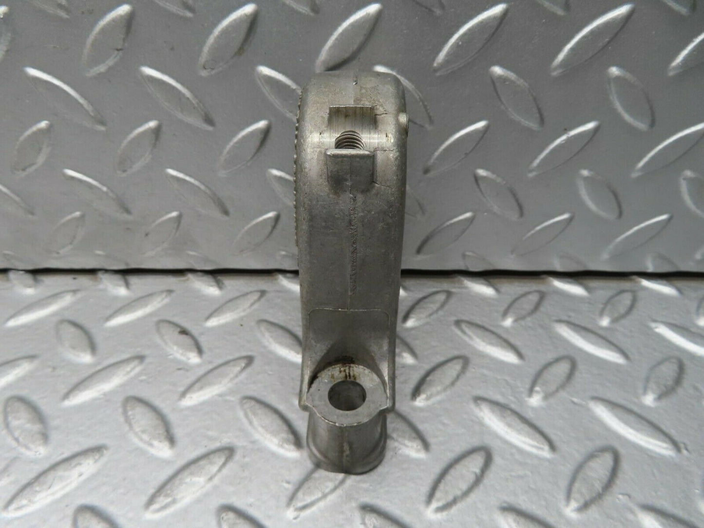 15645 Mercedes-Benz R107 450SL Camshaft Tower Bearing 1160514312