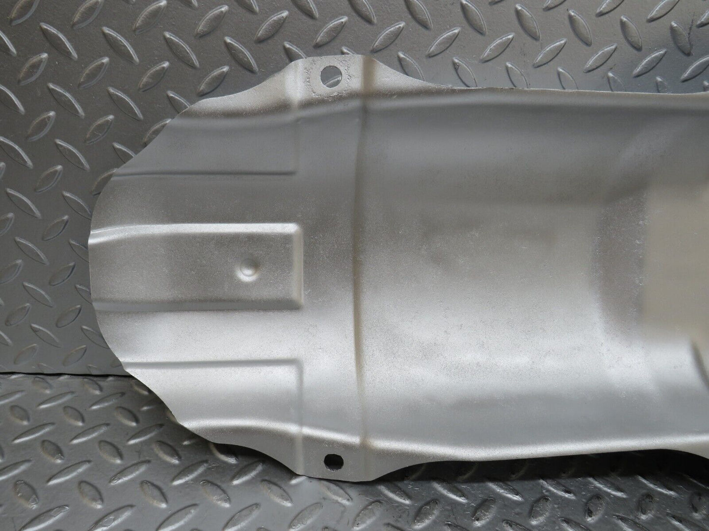 36373 Mercedes-Benz W126 420SE Exhaust Heat Shield