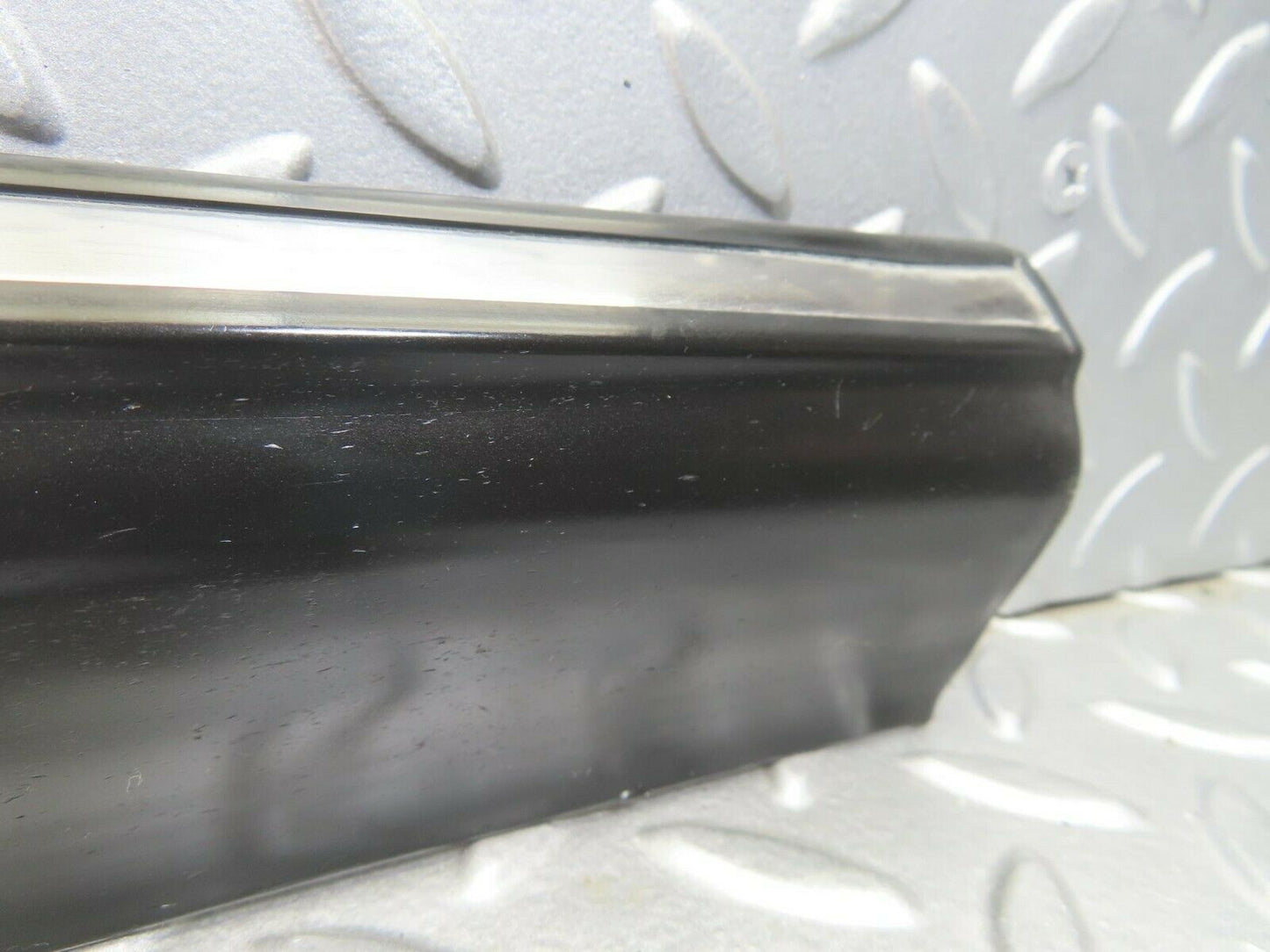 10124 Mercedes-Benz C123 230CE Coupe Left Door Lower Trim