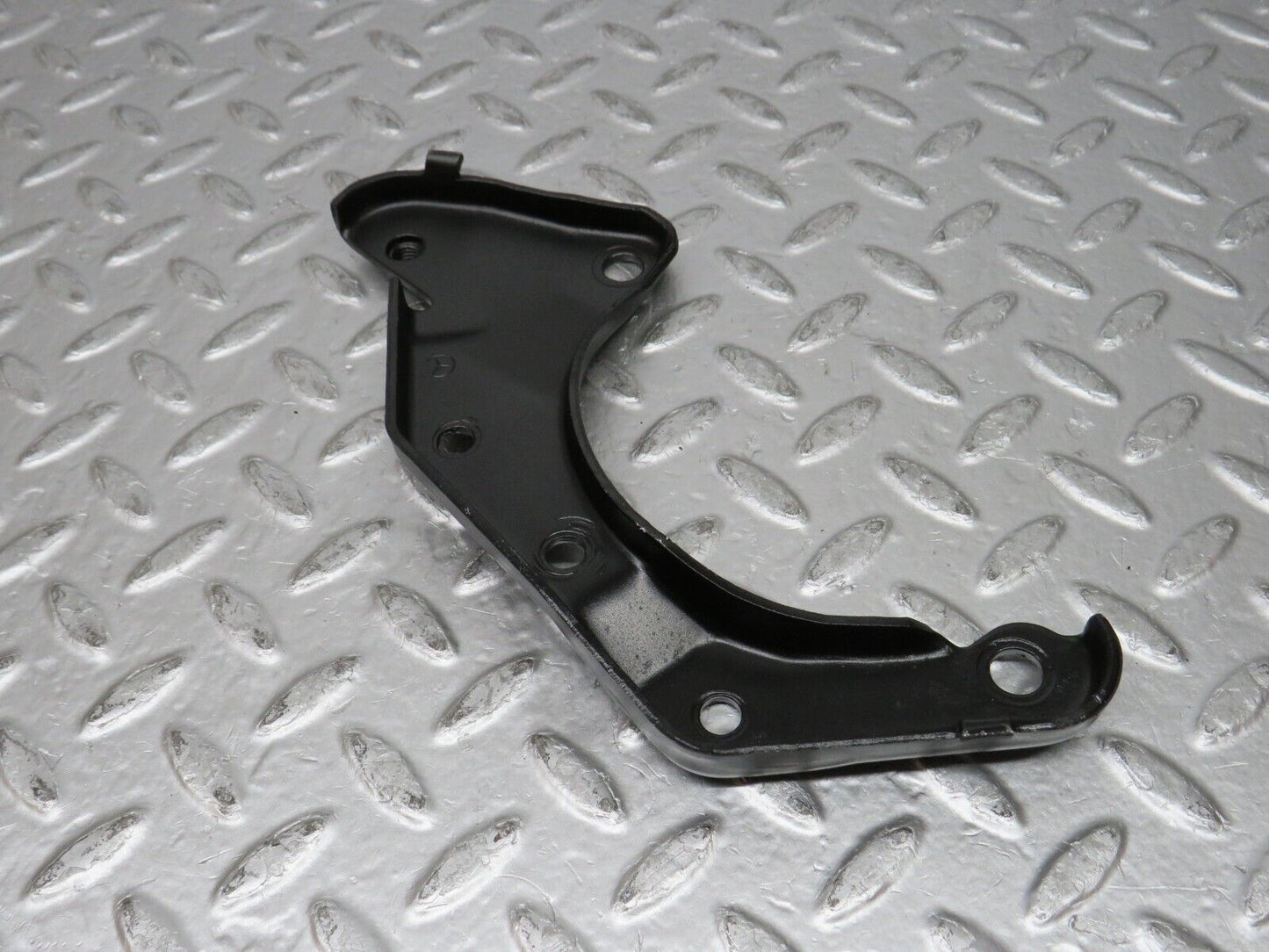 31787 Mercedes-Benz W201 190LE Alternator Generator Holder Bracket