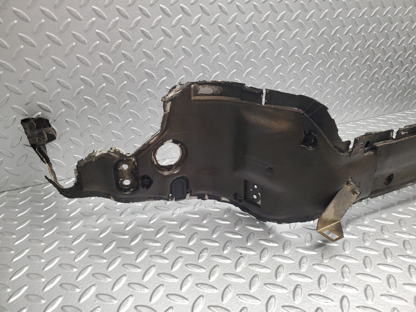 46016 Mercedes-Benz W126 420SE Firewall Heat Shield