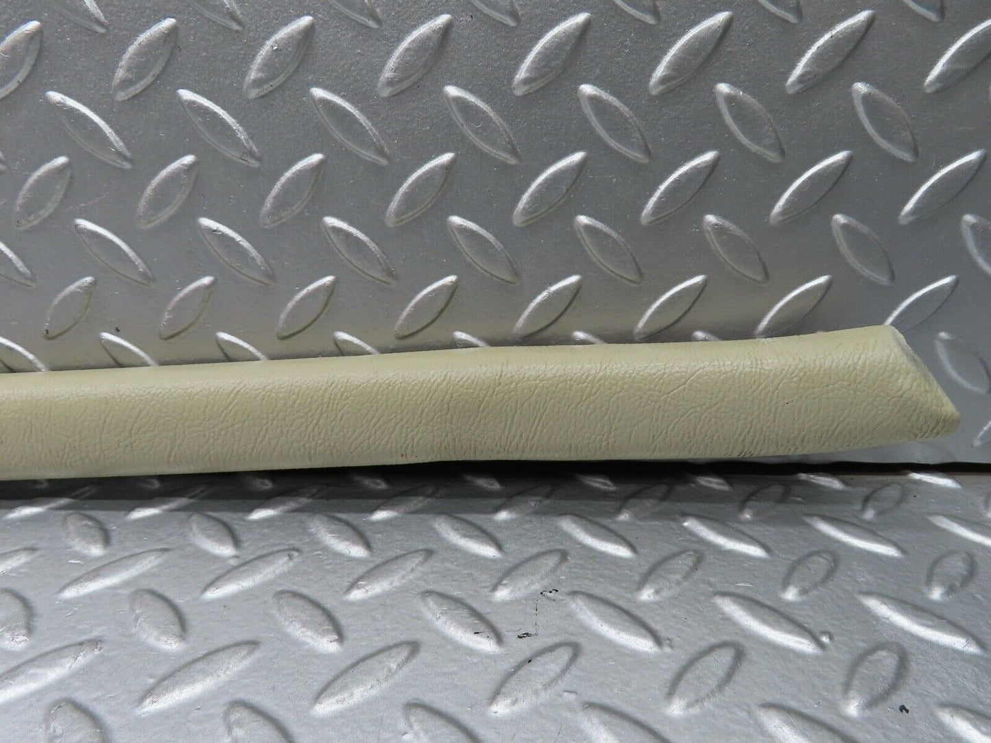 20904 Mercedes-Benz W114 250CE Coupe Headlining Roof Panel Right Side Cream