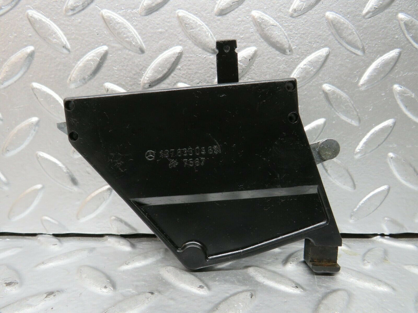 23795 Mercedes-Benz C107 450SLC Coupe Air Vent Control Lever Right 1078300485