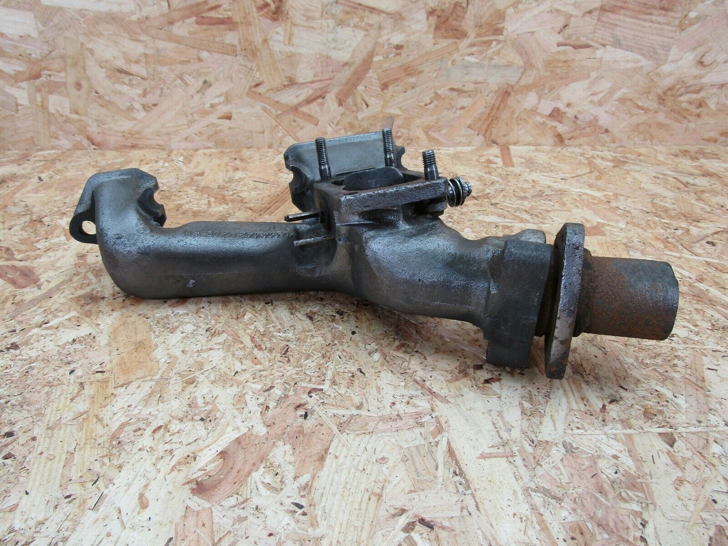 2141 Mercedes-Benz W108 280SE Exhaust Manifold 1141420702