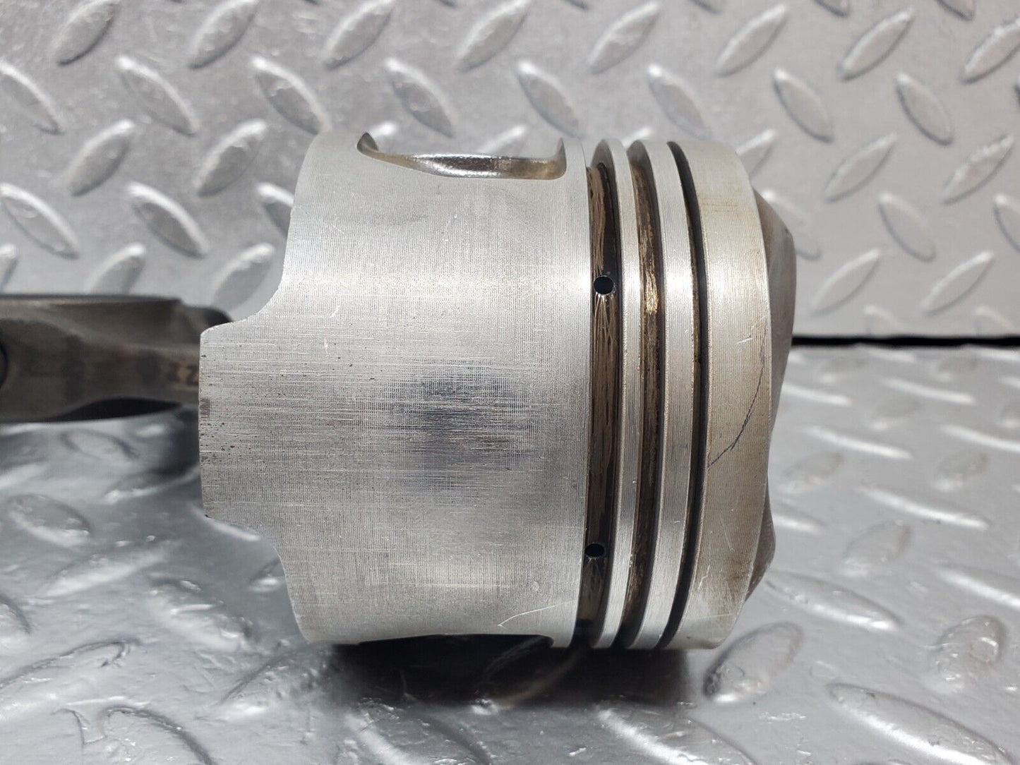 44298 Mercedes-Benz W123 280E Piston With Connecting Rod 85.985Mm 11005